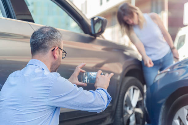 Professional Sr22 Insurance technician working in Pine Lakes, FL